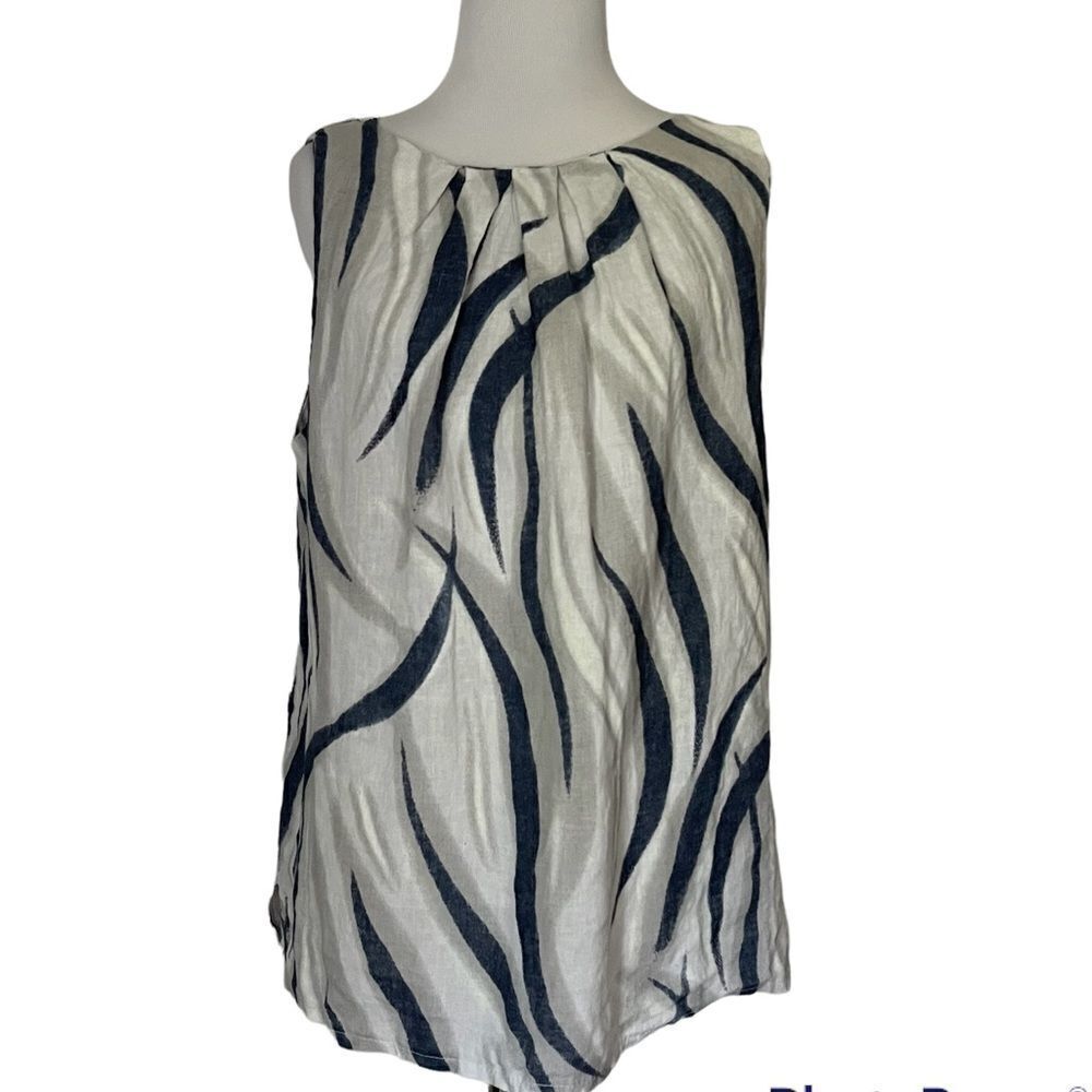 Linen sleeveless Lands Downunder blouse